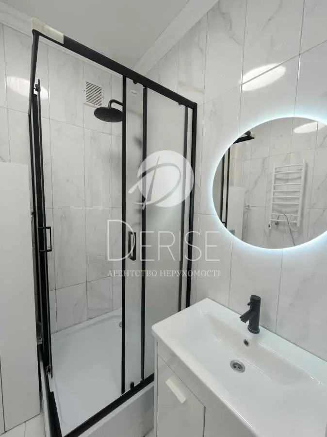 Фото Продаю 1 кімнатну квартиру, 22 кв. м, Кам’янська вул. 127 Київ, ціна: 48000 USD, код 6590