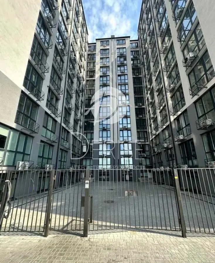 Фото Продаю 1 кімнатну квартиру, 22 кв. м, Кам’янська вул. 127 Київ, ціна: 48000 USD, код 6590