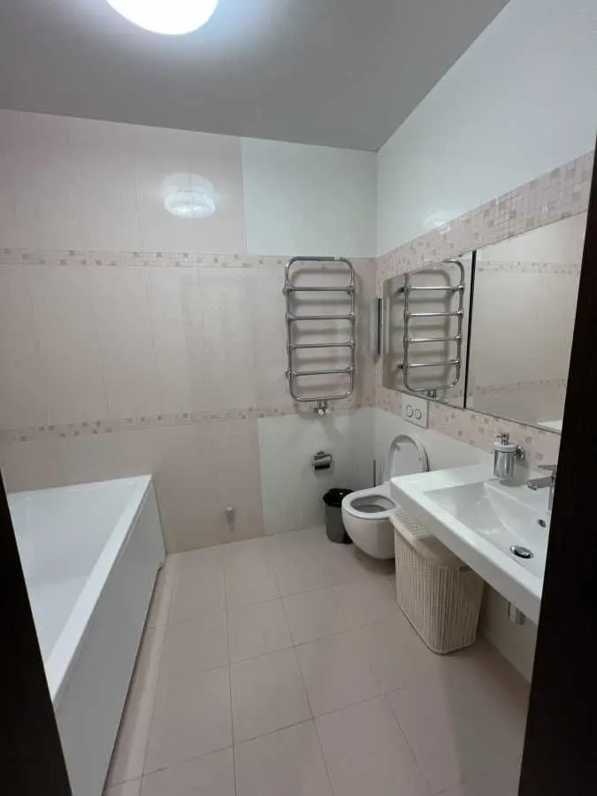 Фото Rent a 3-room apartment, Henerala Henadiia Vorobiova Street (Kurska street) 13 Kyiv for long-term rent, price: 30000 UAH, code 6596