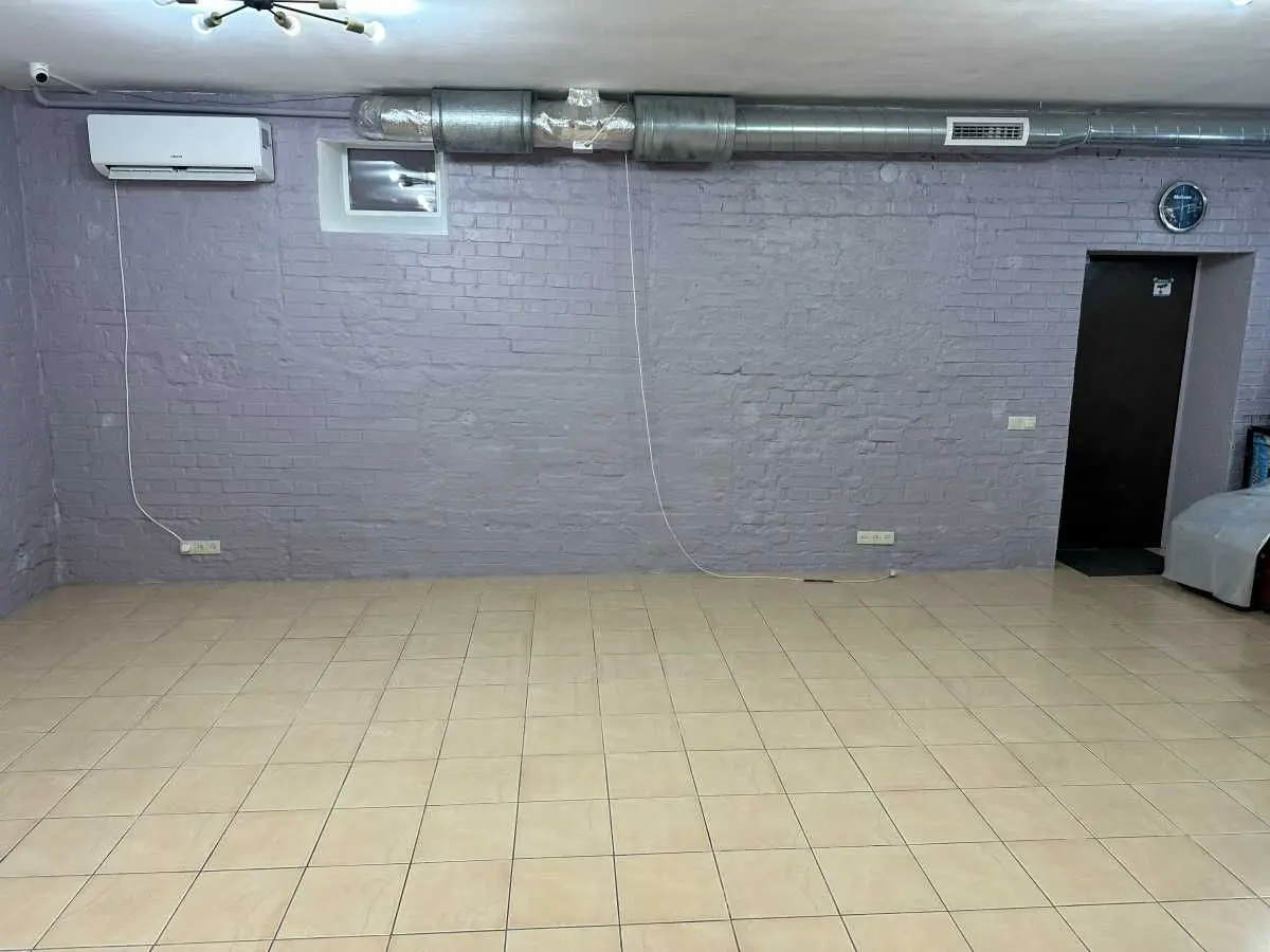 Фото Rent a retail space, Yerevanska Street 12 Kyiv for long-term rent, price: 60000 UAH, code 6599