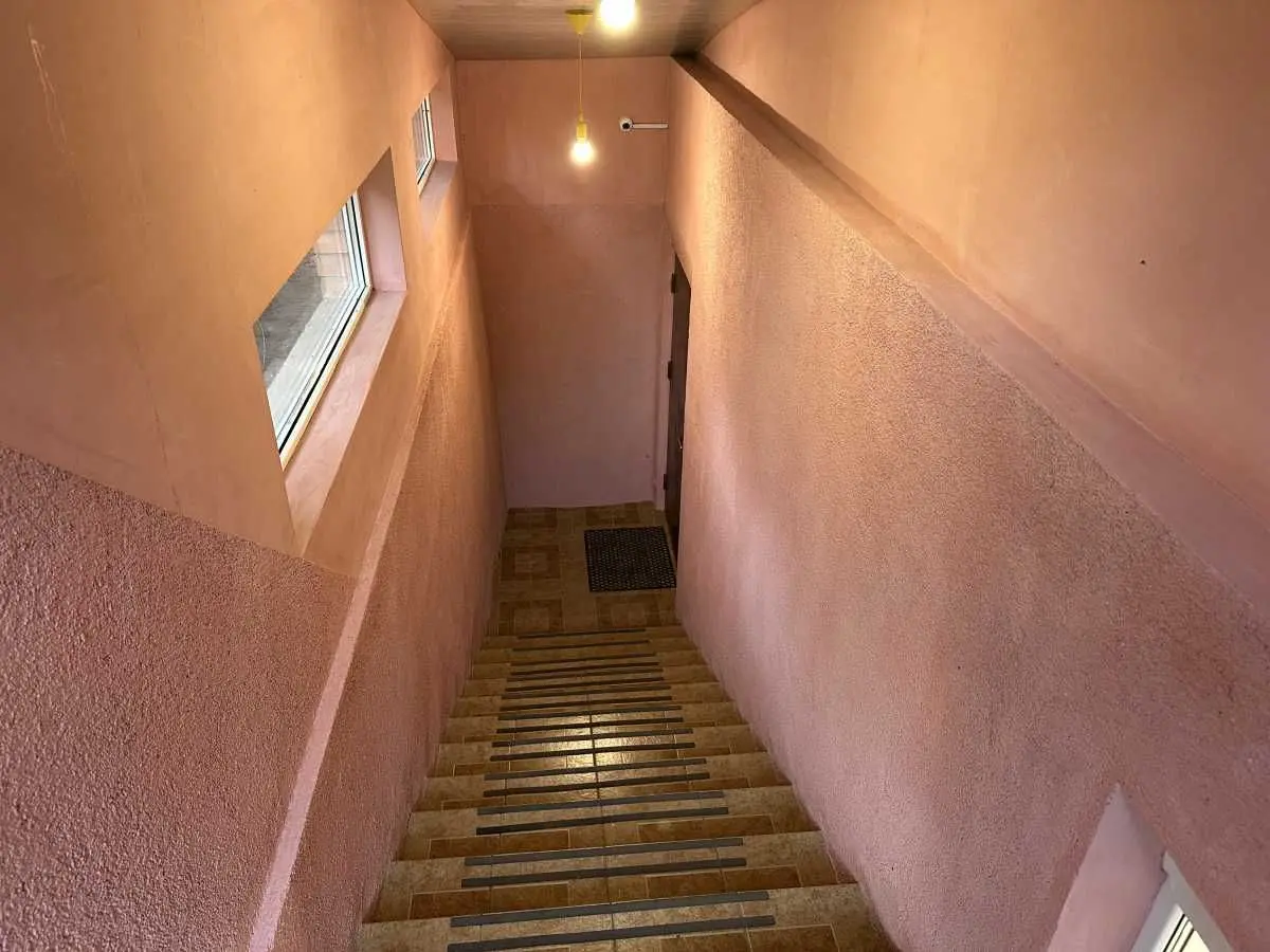 Фото Rent a retail space, Yerevanska Street 12 Kyiv for long-term rent, price: 60000 UAH, code 6599