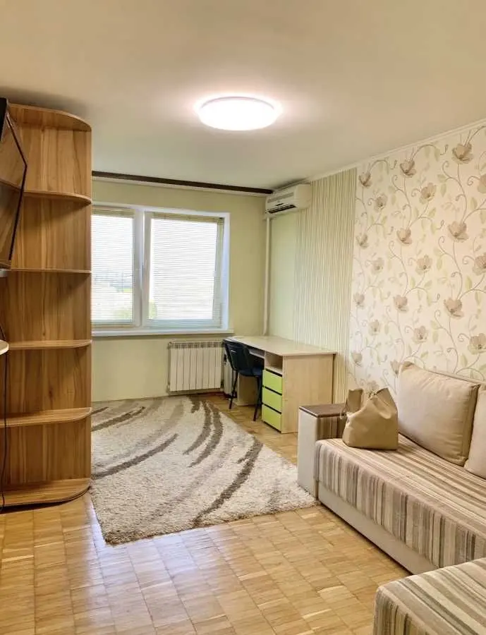 Фото Зняти 1 кімнатну квартиру, Левка Лукʼяненка вул. (Маршала Тимошенка) 1Б Київ в довгострокову оренду, ціна: 15000 UAH, код 6603