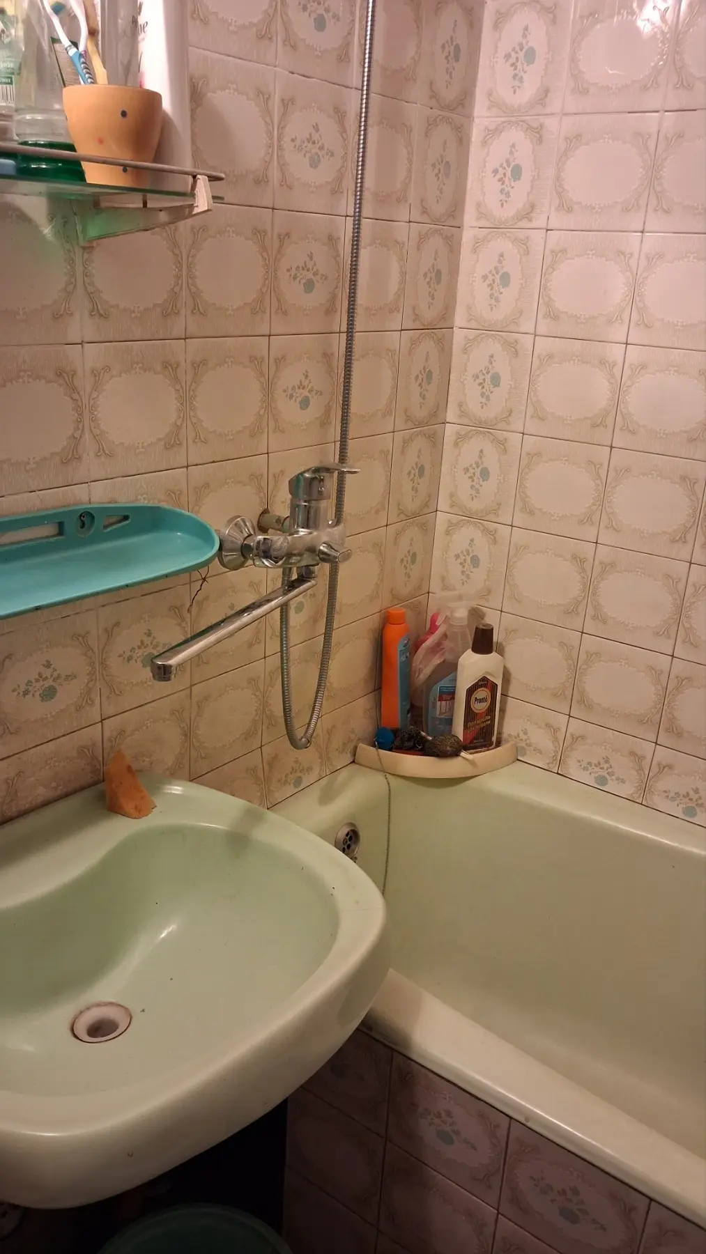 Фото Selling a 2-room apartment, 55 sq.m., Kharkivske Road 63 Kyiv, price: 61500 $, code 6605