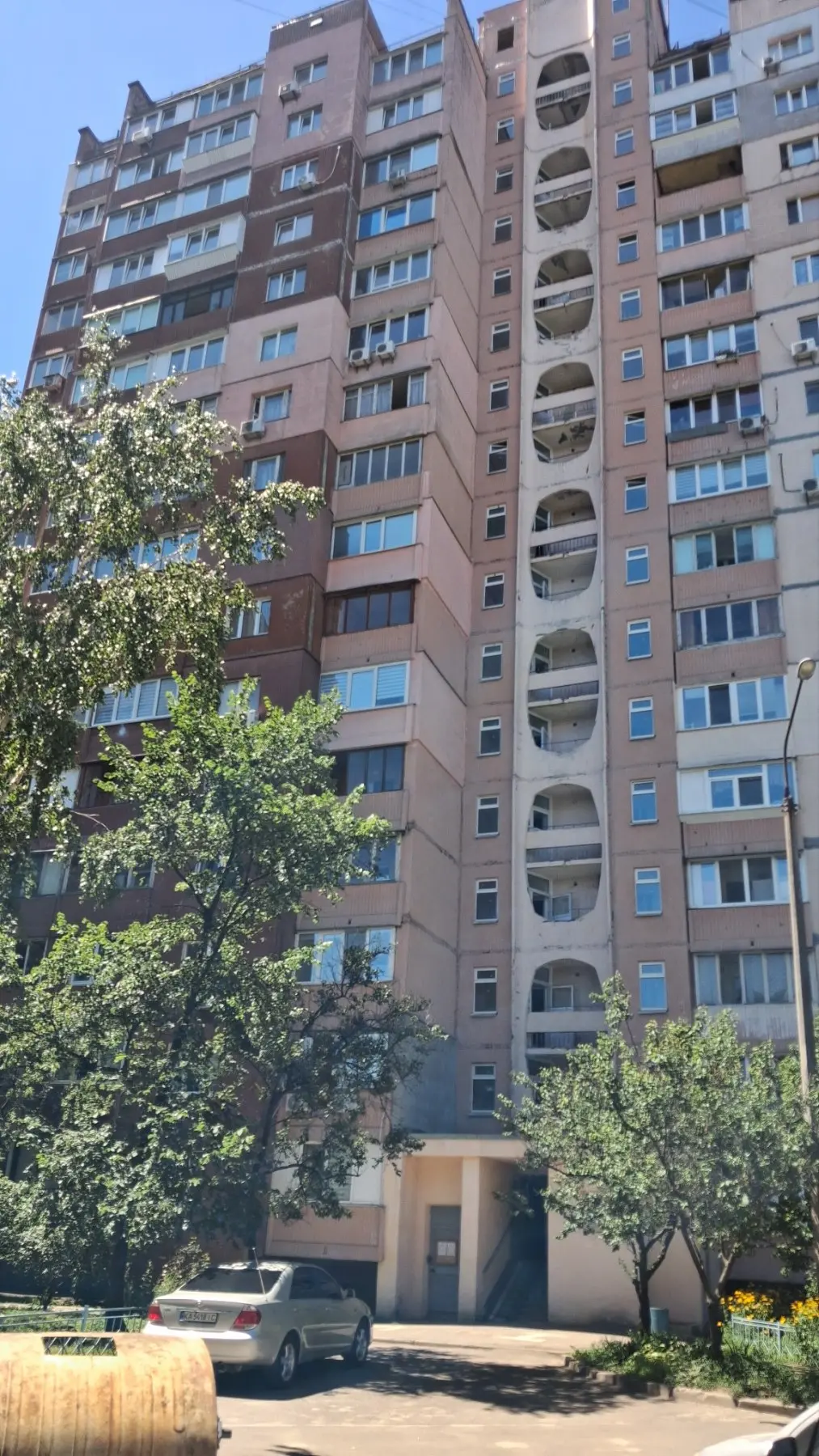 Фото Selling a 2-room apartment, 55 sq.m., Kharkivske Road 63 Kyiv, price: 61500 $, code 6605