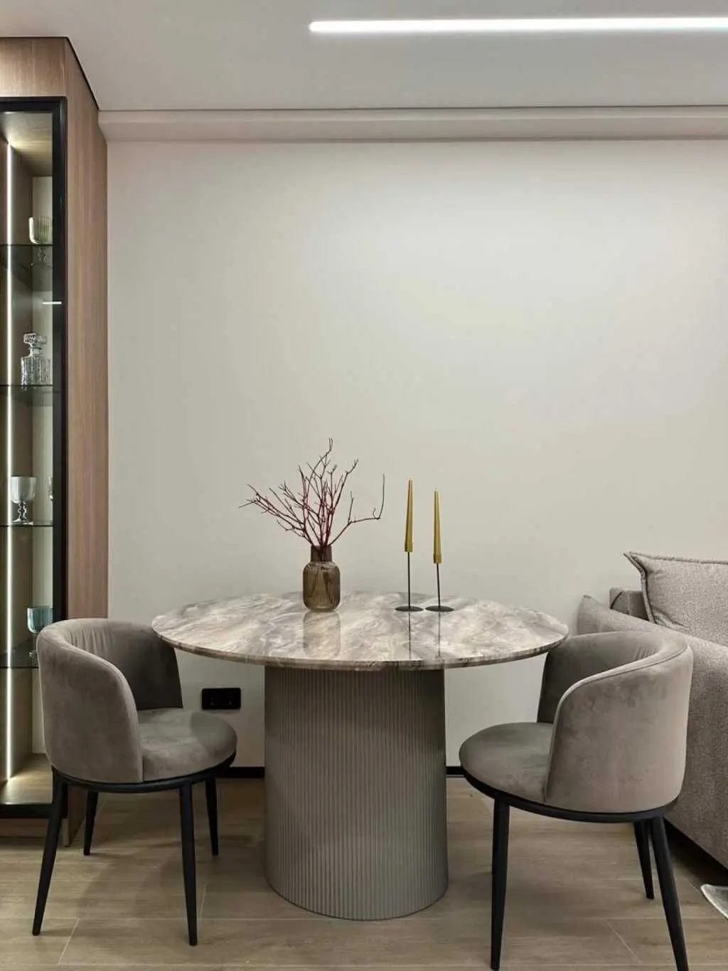 Фото Selling a 1-room apartment, 41 sq.m., Mykhaila Maksymovycha Street (Onufriia Trutenka Street)  Kyiv, price: 123000 USD, code 6607