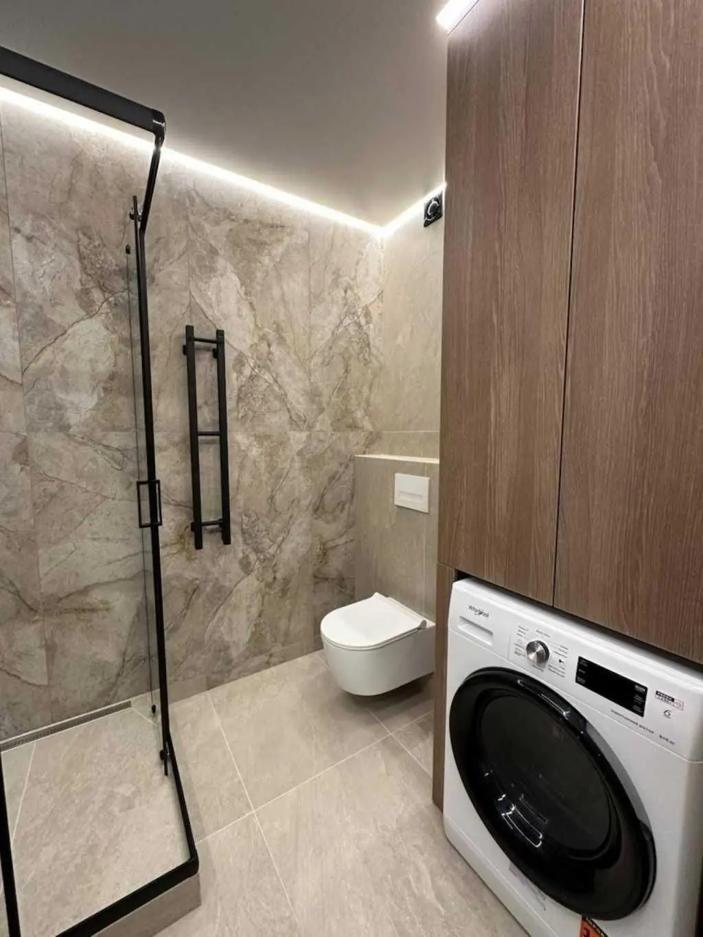 Фото Selling a 1-room apartment, 41 sq.m., Mykhaila Maksymovycha Street (Onufriia Trutenka Street)  Kyiv, price: 123000 USD, code 6607