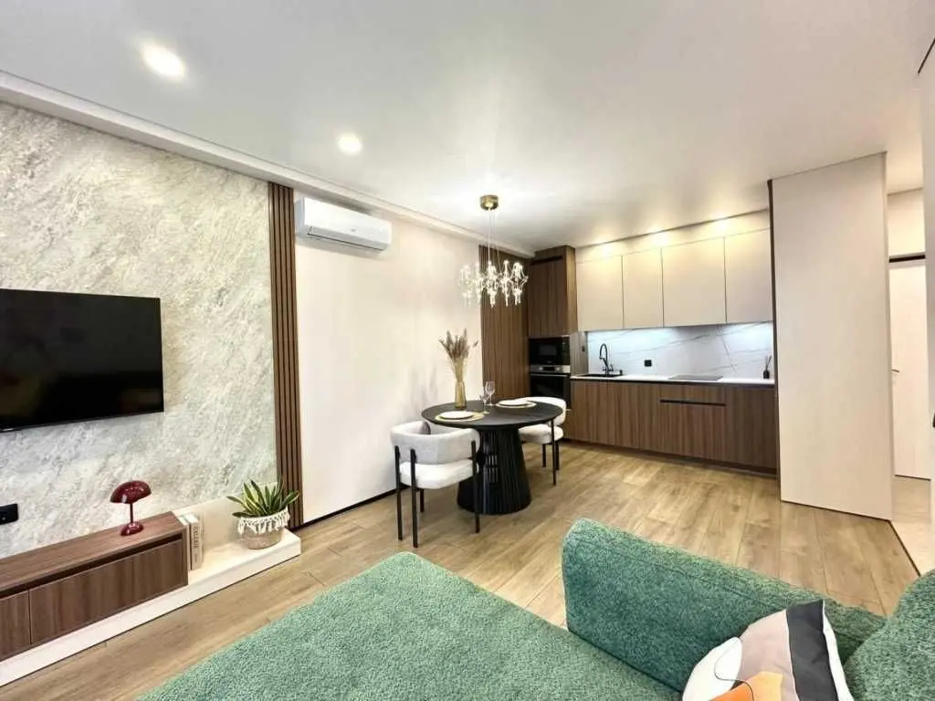 Фото Selling a 1-room apartment, 41 sq.m., Mykhaila Maksymovycha Street (Onufriia Trutenka Street)  Kyiv, price: 126000 USD, code 6608