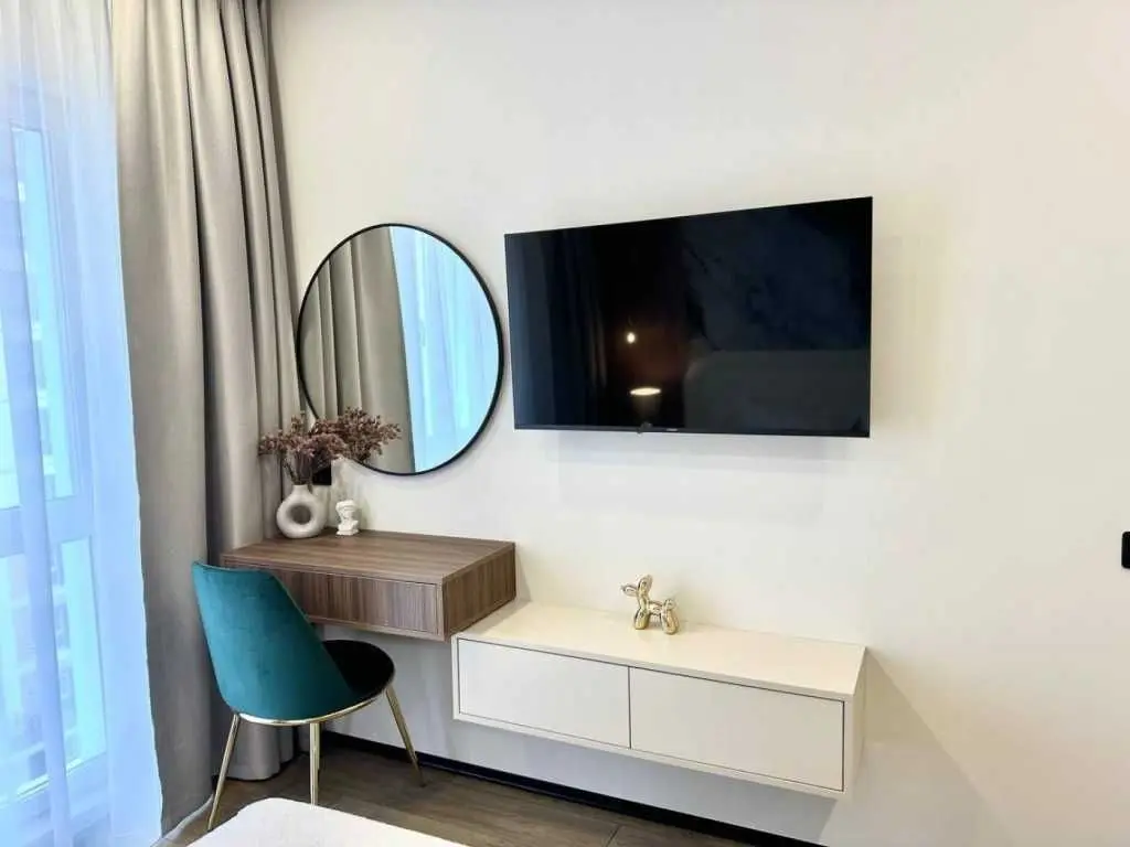 Фото Selling a 1-room apartment, 41 sq.m., Mykhaila Maksymovycha Street (Onufriia Trutenka Street)  Kyiv, price: 126000 USD, code 6608