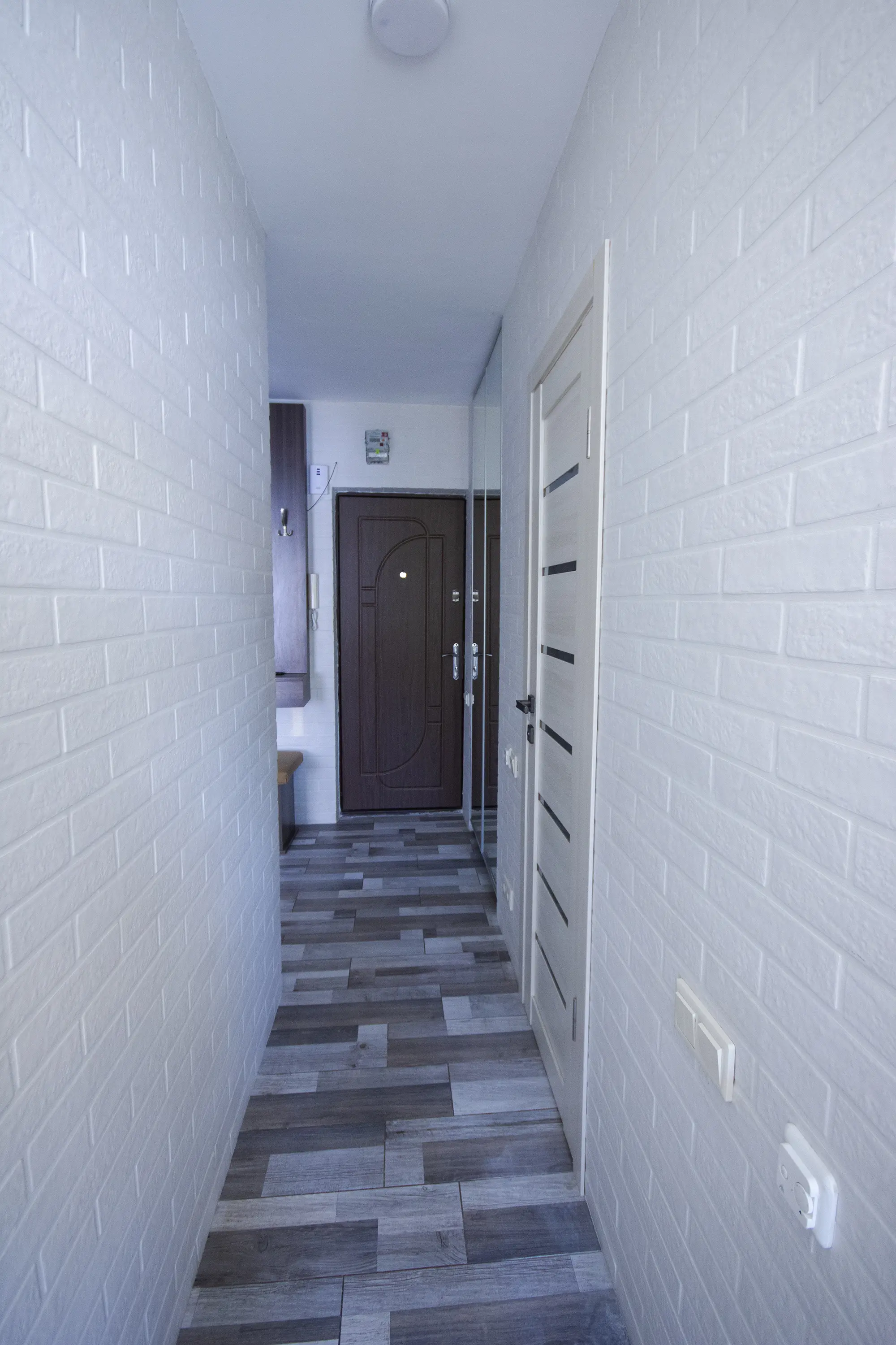 Фото Rent a 2-room apartment, Marazliivska Street 1 Odesa for long-term rent, price: 400 $, code 6609