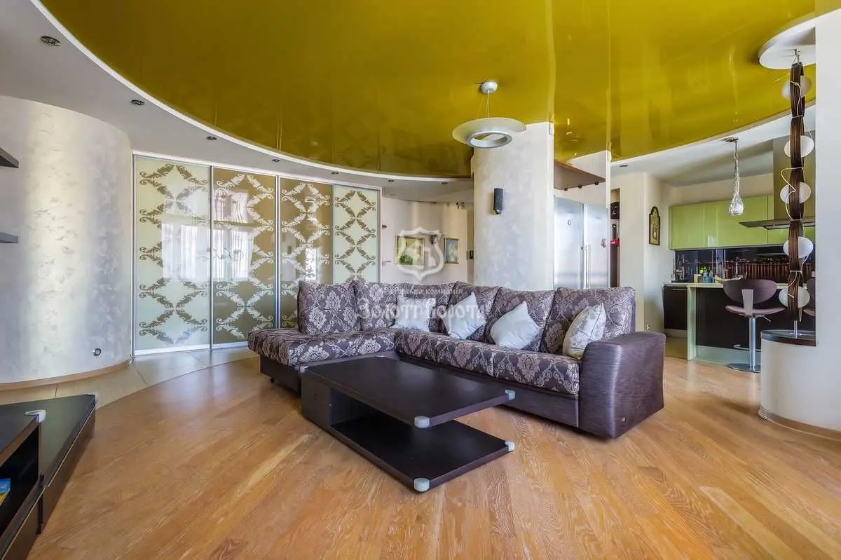 Фото Продаю 3 кімнатну квартиру, 113.1 кв. м, Урлівська вул.  Київ, ціна: 165000 USD, код 6612