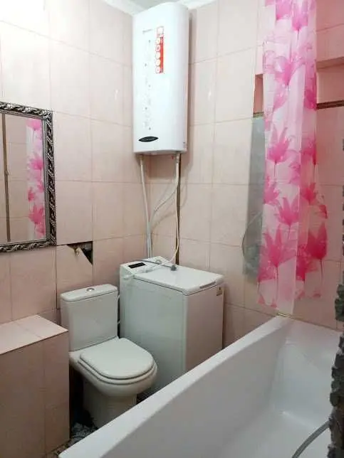 Фото Продаю 1 кімнатну квартиру, 60 кв. м, Вадима Гетьмана вул. (Індустріальна)  Київ, ціна: 105000 USD, код 6613
