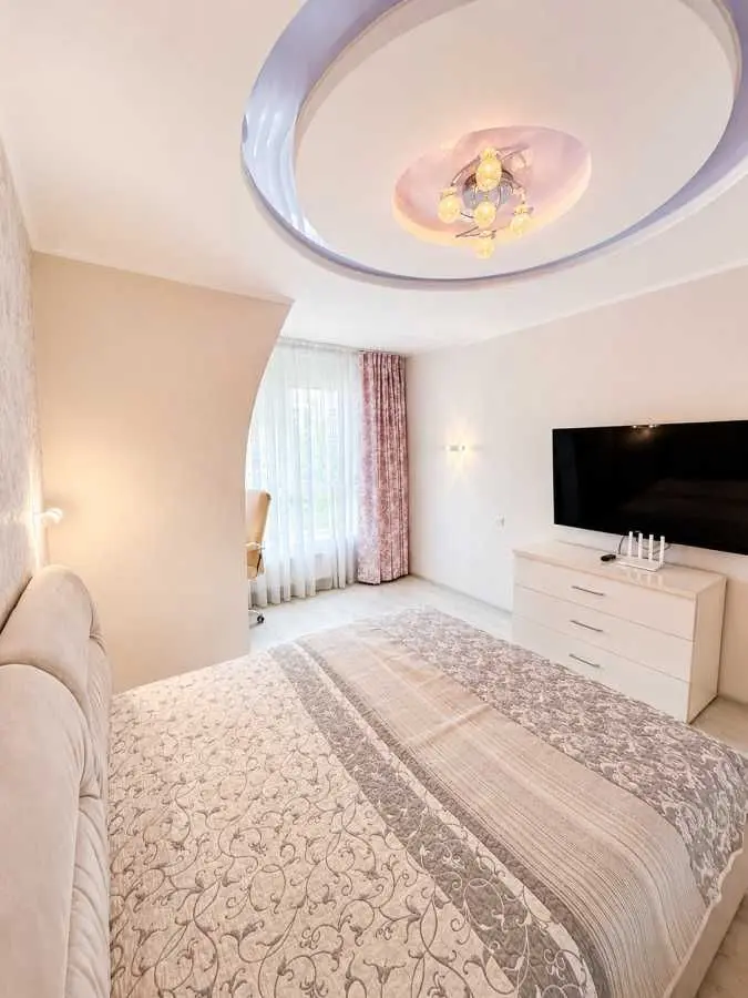 Фото Selling a 2-room apartment, 63.2 sq.m., Praktychna Street 6 Kyiv, price: 105000 USD, code 6615