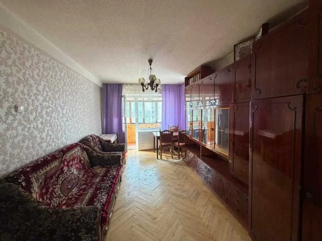 Фото Зняти 2 кімнатну квартиру, Анатолія Солов'яненка вул. (Олександра Бойченка) 17 Київ в довгострокову оренду, ціна: 12000 UAH, код 6622