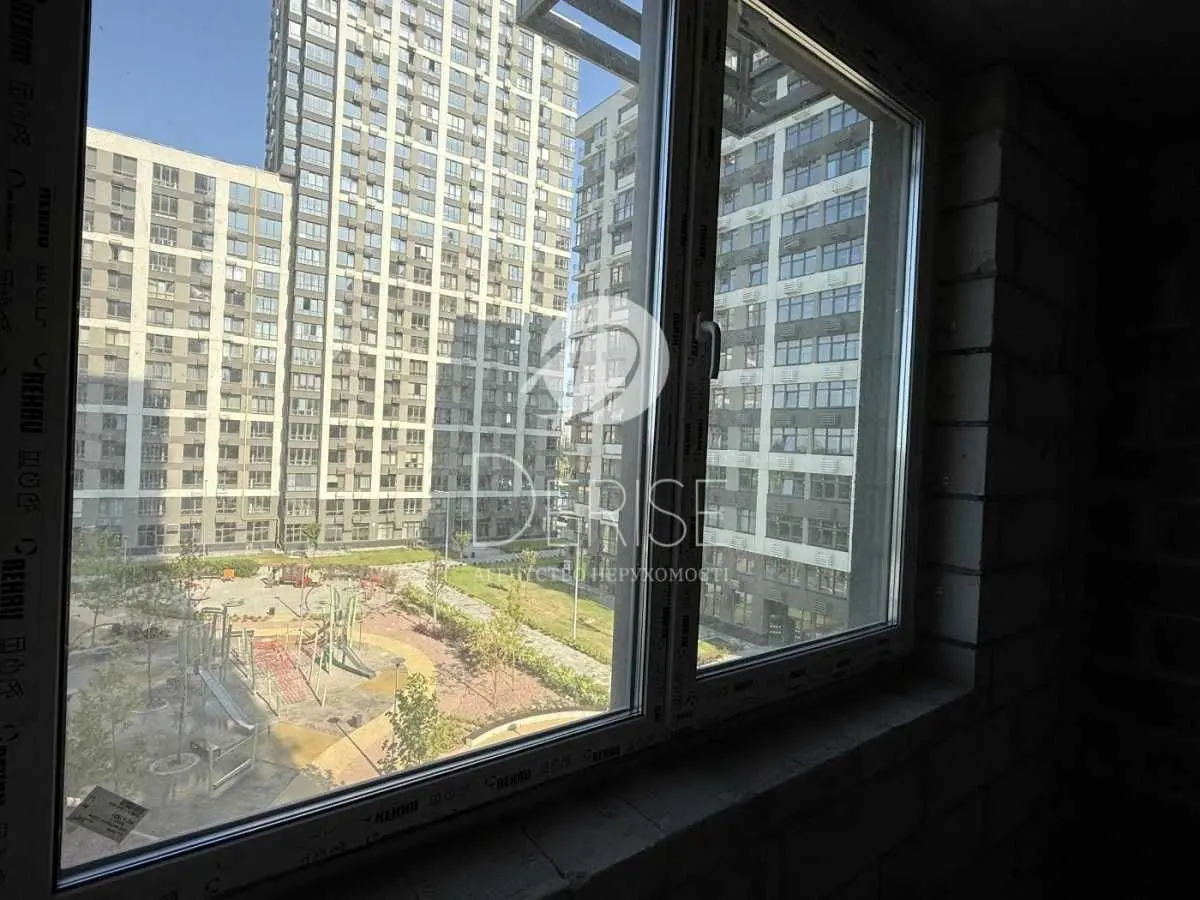 Фото Продаю 2-комнатную квартиру, 63.7 кв. м, Семьи Кристеров ул.  Киев, цена: 102000 USD, код 6626