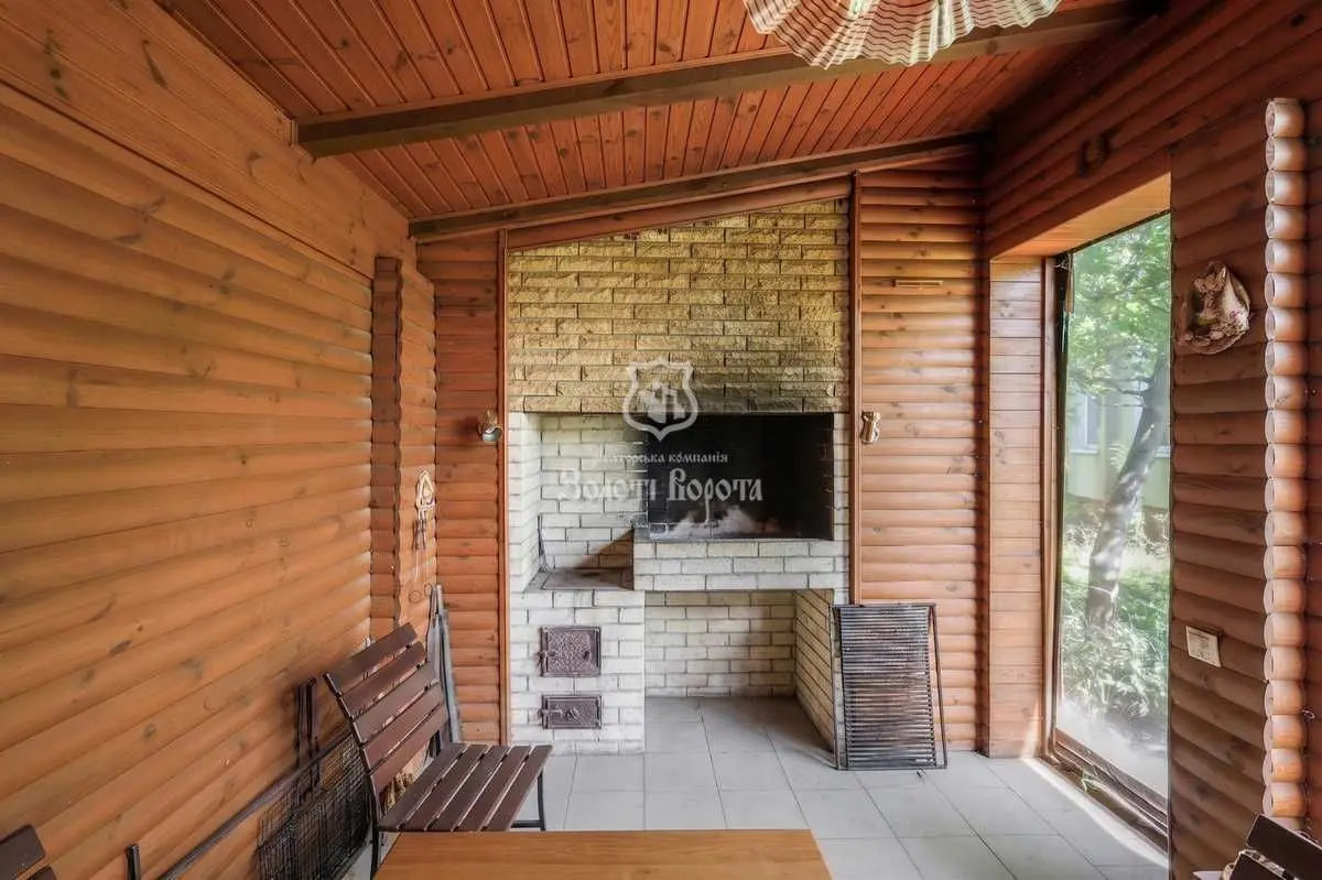 Фото Продаю дом, 270 кв. м, Садовая ул.  Киев, цена: 255000 USD, код 6629