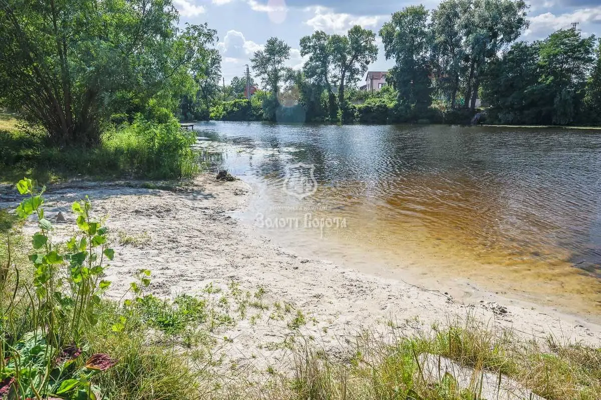 Фото Продаю дом, 270 кв. м, Садовая ул.  Киев, цена: 255000 USD, код 6629
