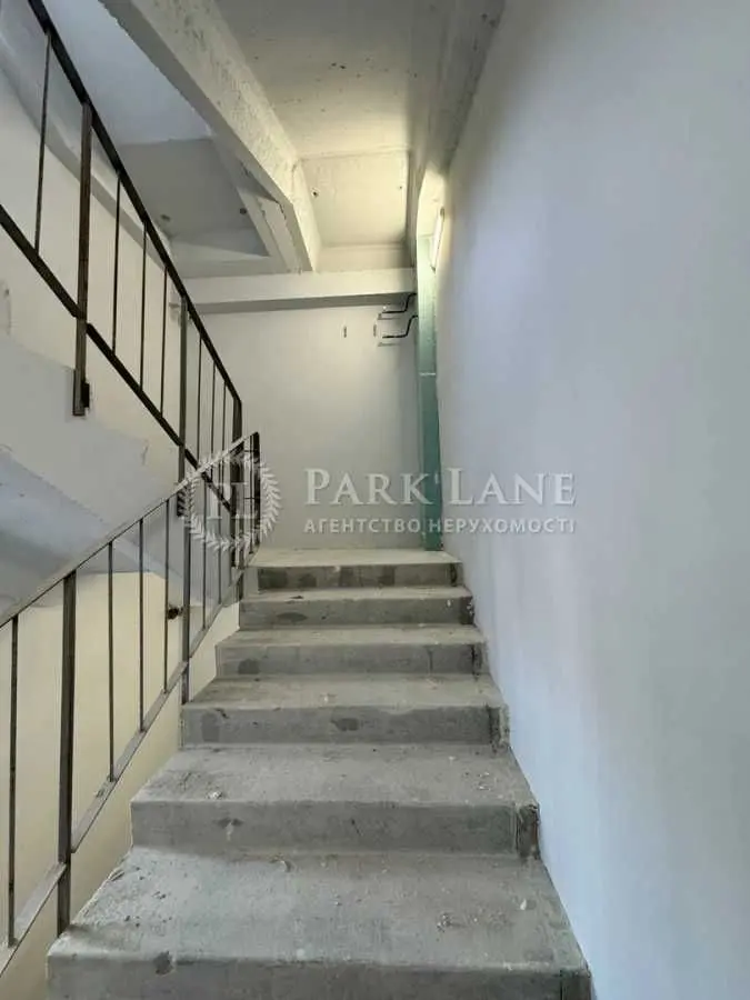 Фото Продаю 3 кімнатну квартиру, 133 кв. м, Єлизавети Чавдар вул.  Київ, ціна: 95000 USD, код 6632