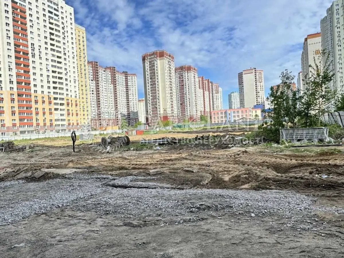 Фото Продаю 3 кімнатну квартиру, 133 кв. м, Єлизавети Чавдар вул.  Київ, ціна: 95000 USD, код 6632