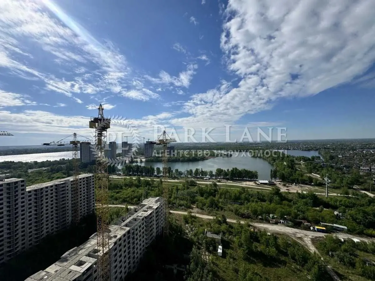 Фото Продаю 3 кімнатну квартиру, 133 кв. м, Єлизавети Чавдар вул.  Київ, ціна: 95000 USD, код 6632
