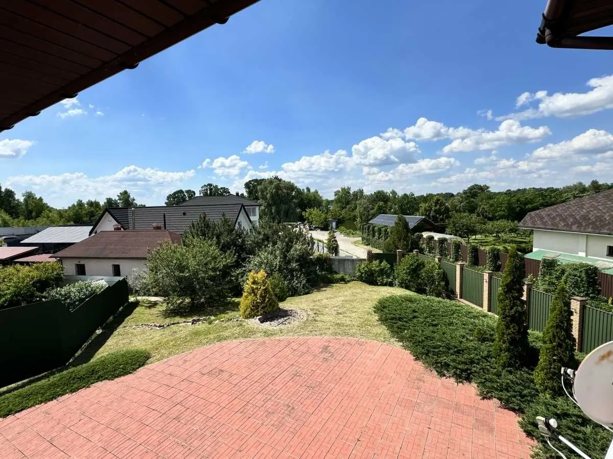 Фото Продаю будинок, 380 кв. м, Центральна вул.  Київ, ціна: 275000 USD, код 6633
