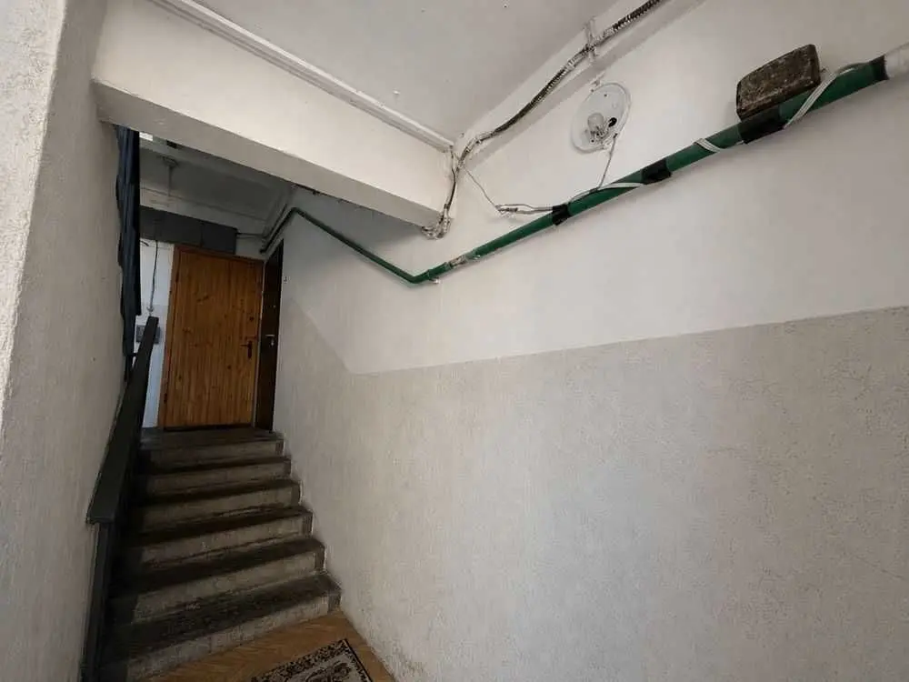 Фото Продаю 1-комнатную квартиру, 34 кв. м, Строителей ул. 8 Киев, цена: 33000 USD, код 6636
