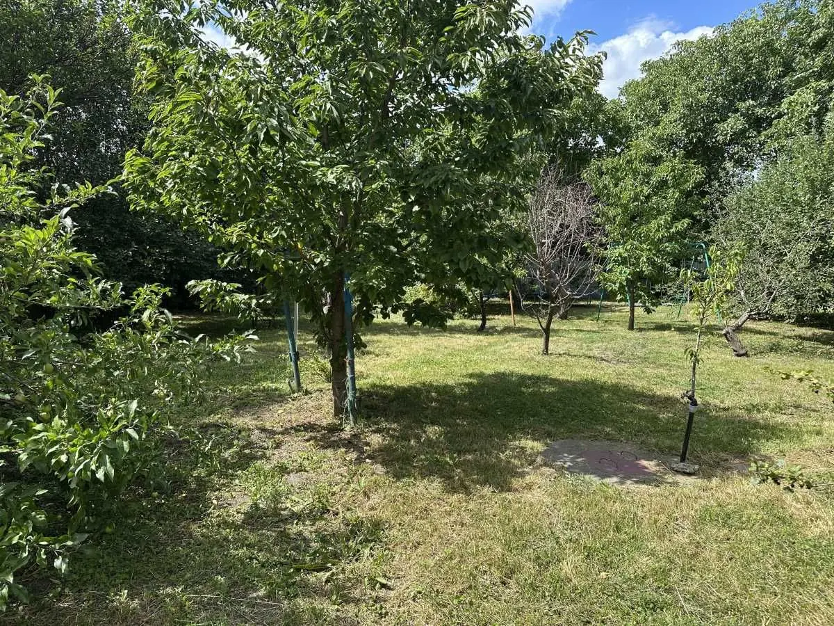 Фото Selling a house, 351 sq.m., Sadova Street  Ivankovychi, price: 215000 USD, code 6640