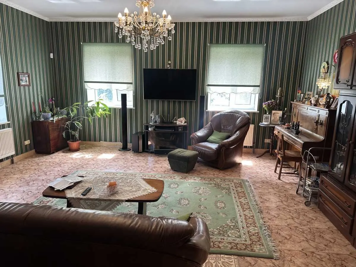 Фото Selling a house, 351 sq.m., Sadova Street  Ivankovychi, price: 215000 USD, code 6640