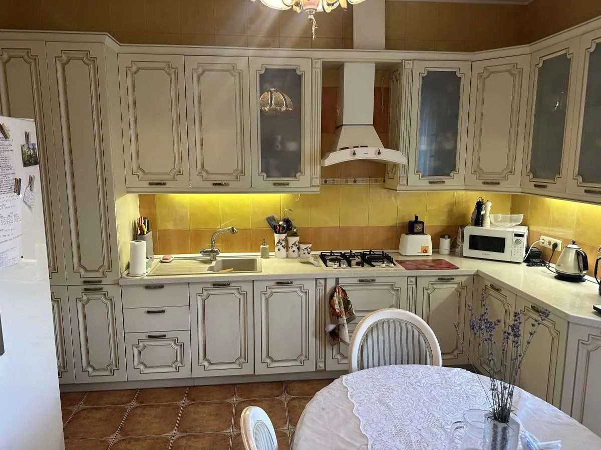 Фото Selling a house, 351 sq.m., Sadova Street  Ivankovychi, price: 215000 USD, code 6640