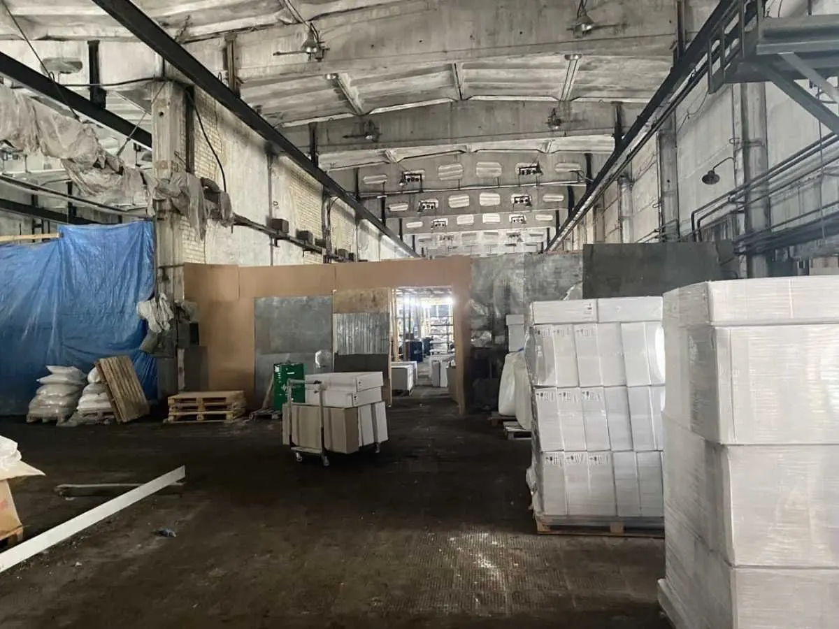Фото Продаю склад, 1200 кв. м, Индустриальная ул.  Харьков, цена: 5900000 UAH, код 6641