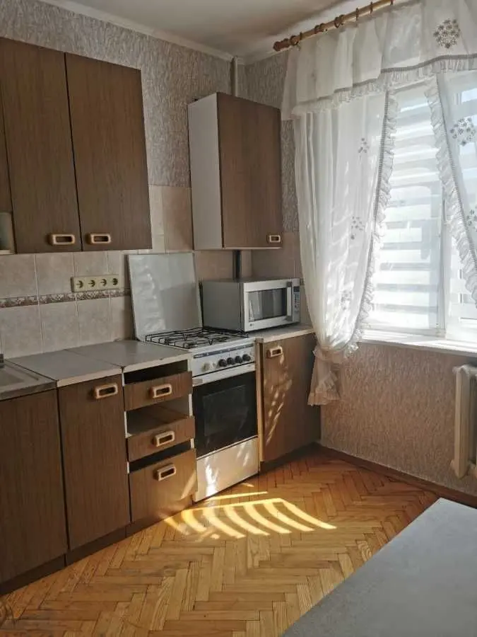 Фото Rent a 2-room apartment, Kniazhyi Zaton Street 12 Kyiv for long-term rent, price: 15000 UAH, code 6645