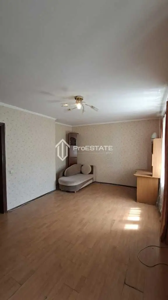 Фото Продаю 1 кімнатну квартиру, 48 кв. м, Тампере вул. 8а Київ, ціна: 55000 USD, код 6646