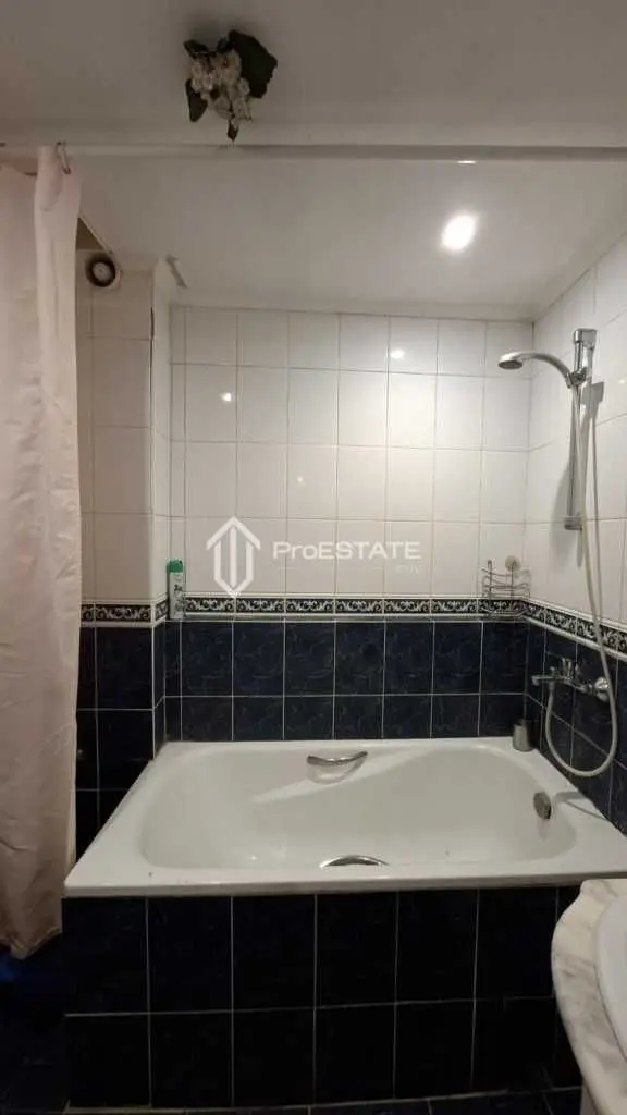 Фото Продаю 1 кімнатну квартиру, 48 кв. м, Тампере вул. 8а Київ, ціна: 55000 USD, код 6646