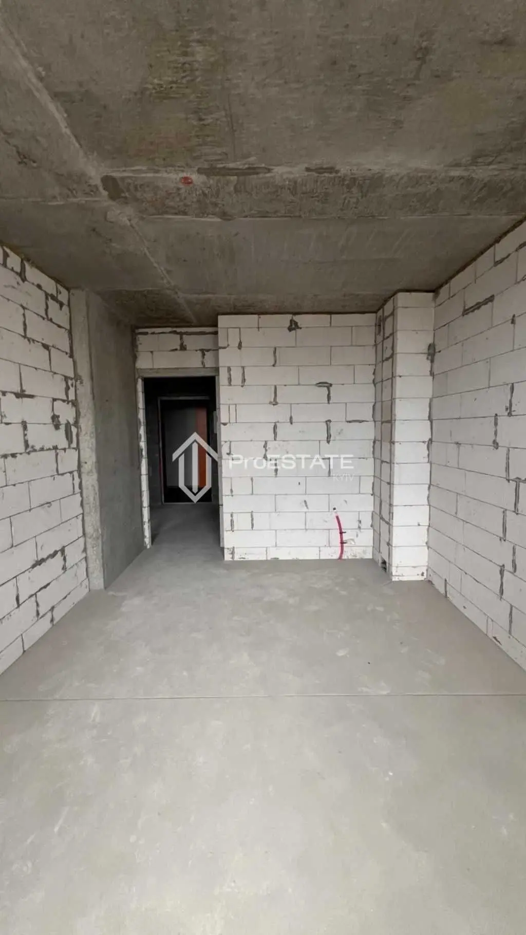 Фото Продаю 1 кімнатну квартиру, 43.6 кв. м, Наддніпрянське шосе  Київ, ціна: 66000 USD, код 6647