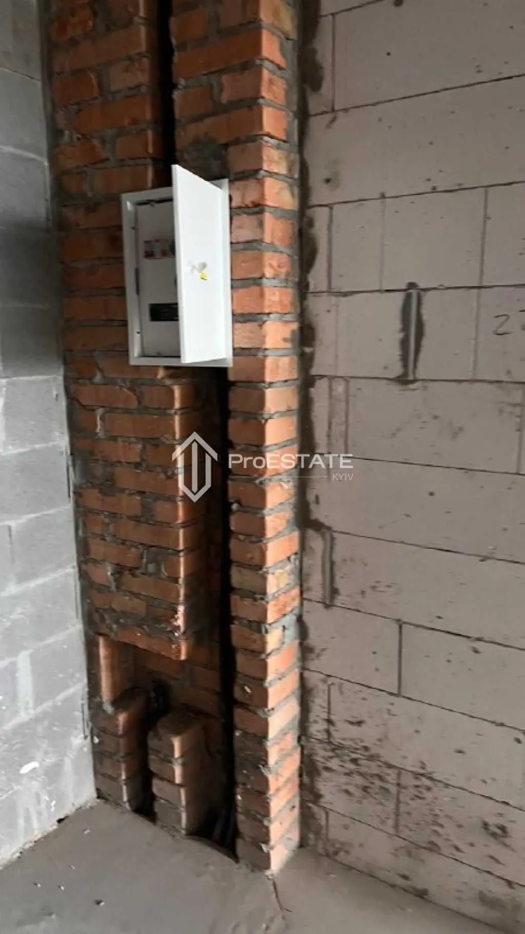 Фото Продаю 1 кімнатну квартиру, 43.6 кв. м, Наддніпрянське шосе  Київ, ціна: 66000 USD, код 6647