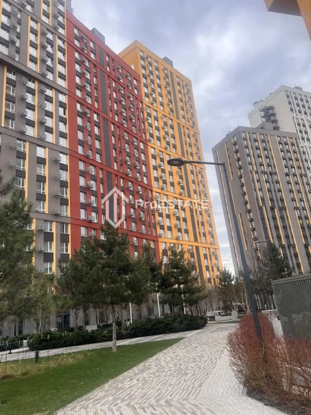 Фото Продаю 1 кімнатну квартиру, 43.6 кв. м, Наддніпрянське шосе  Київ, ціна: 66000 USD, код 6647