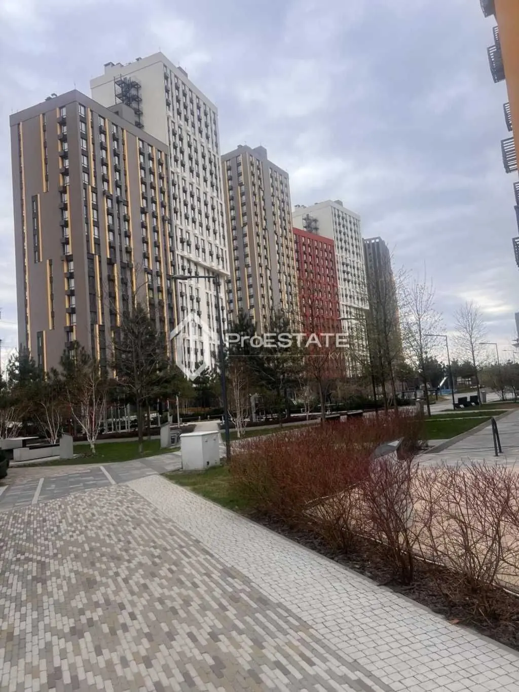 Фото Продаю 1 кімнатну квартиру, 43.6 кв. м, Наддніпрянське шосе  Київ, ціна: 66000 USD, код 6647