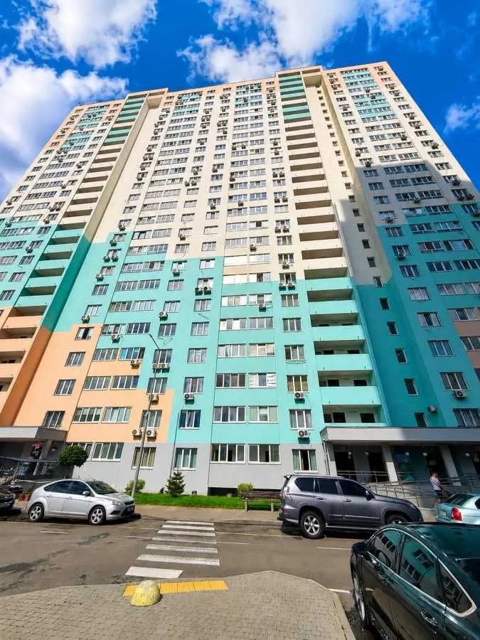 Фото Продаю 1 кімнатну квартиру, 37 кв. м, Академіка Глушкова просп. 1 Київ, ціна: 63000 USD, код 6649