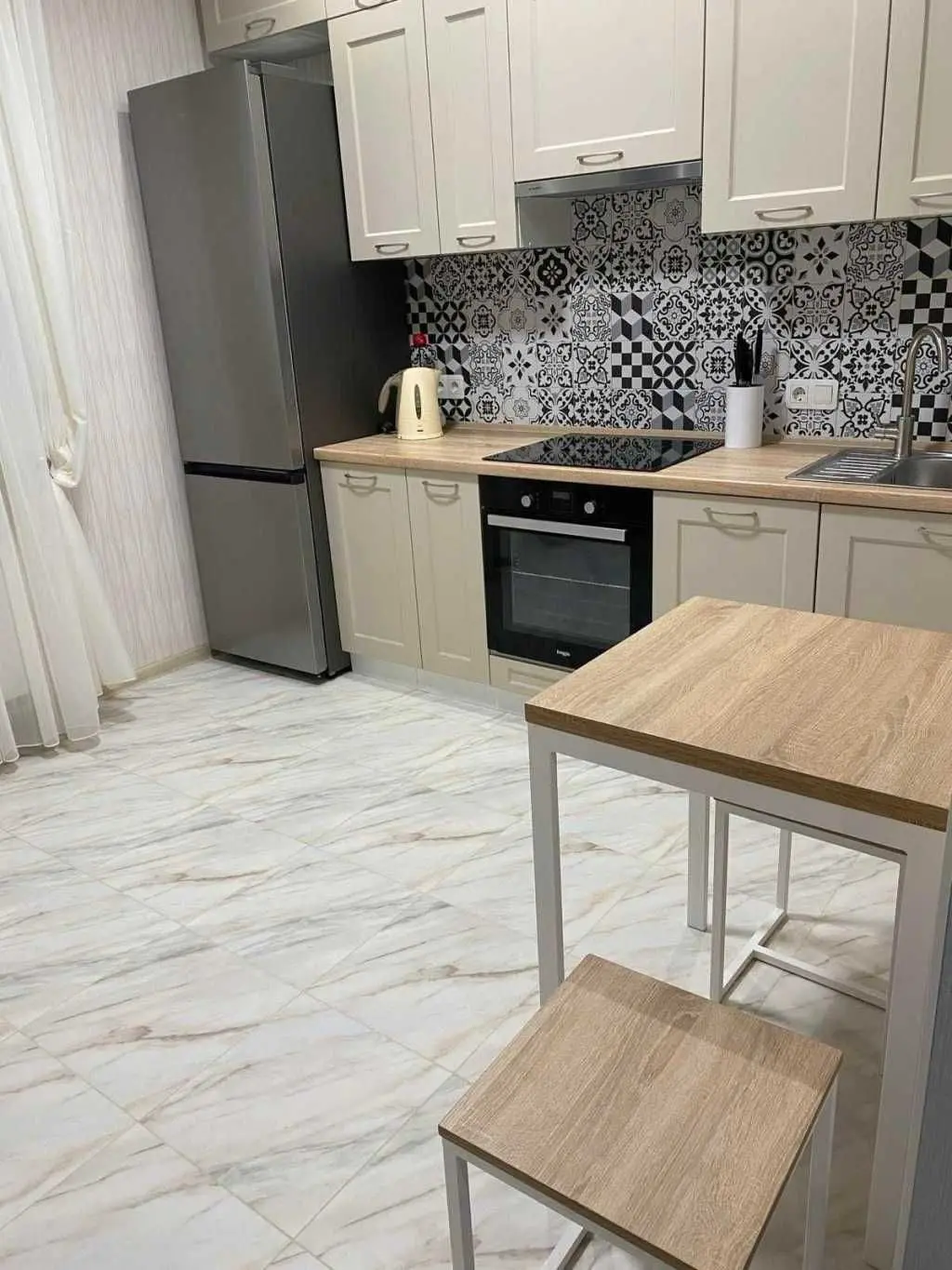 Фото Зняти 1 кімнатну квартиру, Ревуцького вул. 40В Київ в довгострокову оренду, ціна: 430 USD, код 6664