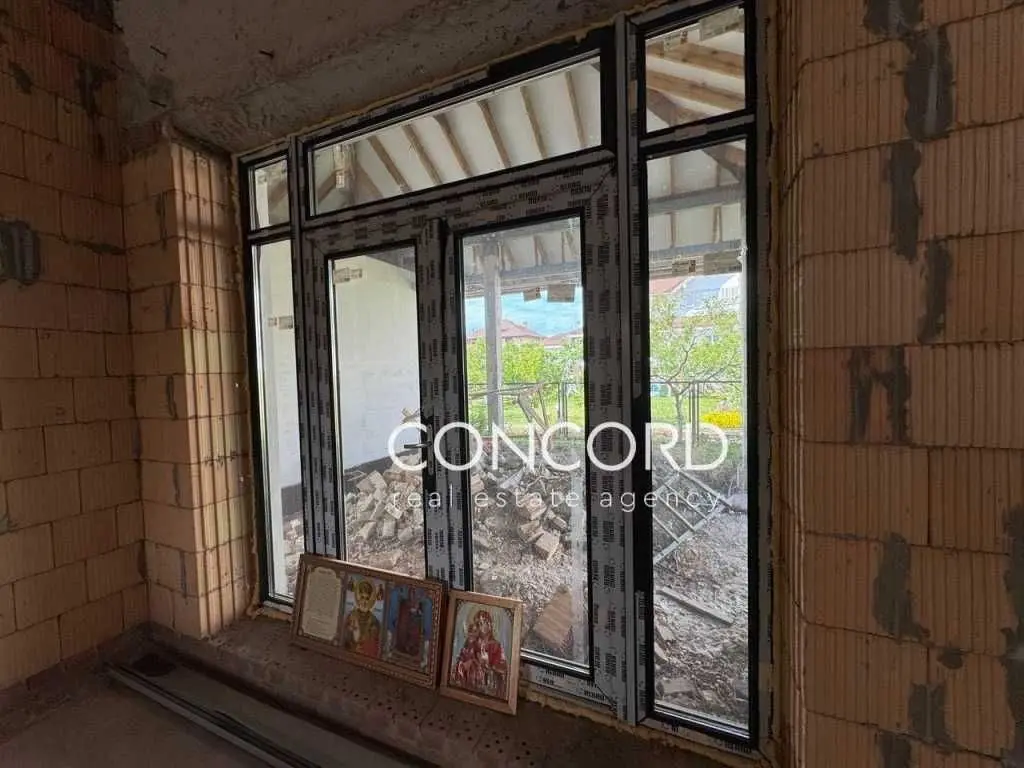 Фото Продаю будинок, 234 кв. м, 6-а Лінія вул.  Київ, ціна: 290000 USD, код 6665