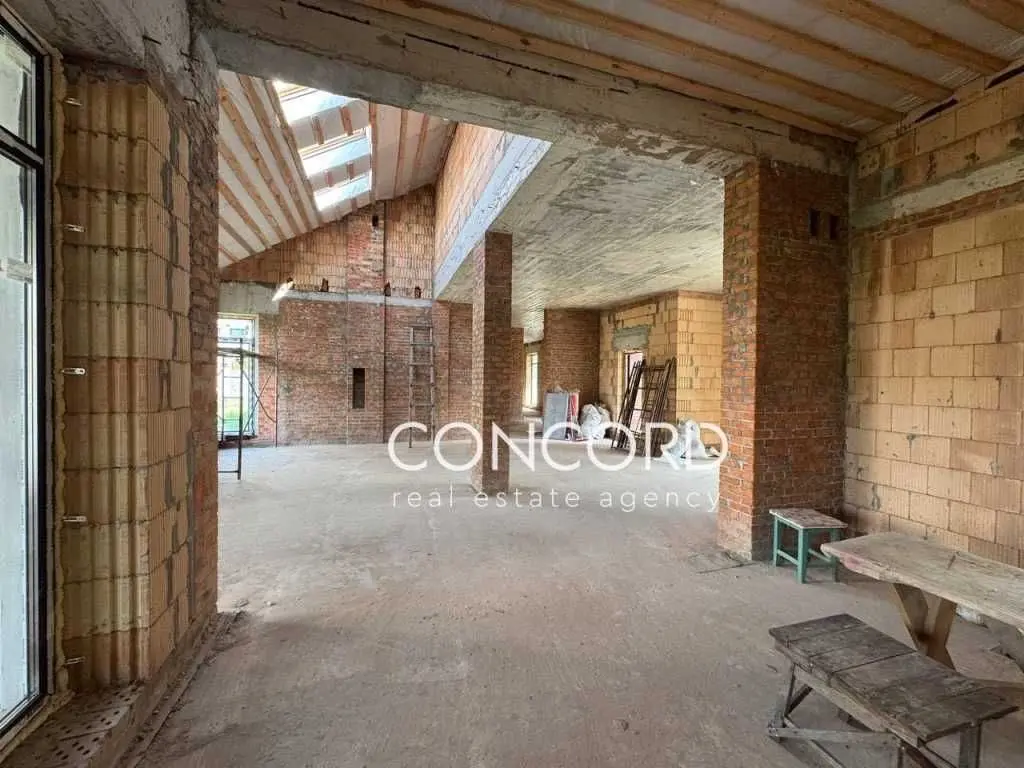 Фото Продаю будинок, 234 кв. м, 6-а Лінія вул.  Київ, ціна: 290000 USD, код 6665