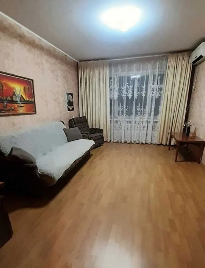 Фото Зняти 3 кімнатну квартиру, Новорічна вул. 45 Дніпро в довгострокову оренду, ціна: 16000 UAH, код 6666