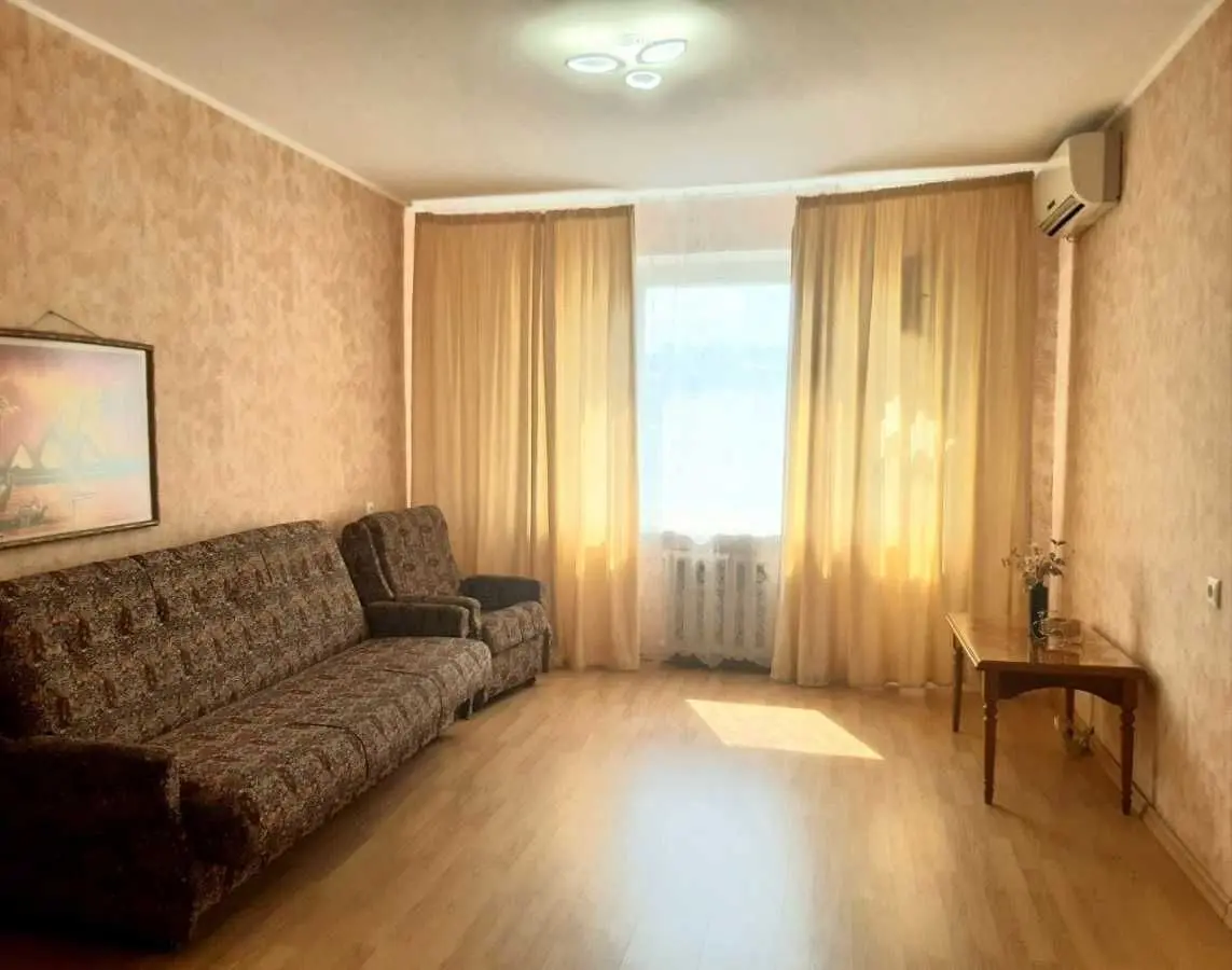 Фото Зняти 3 кімнатну квартиру, Новорічна вул. 45 Дніпро в довгострокову оренду, ціна: 16000 UAH, код 6666