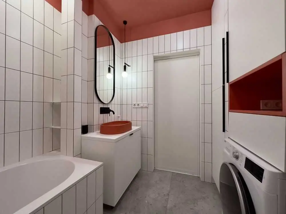 Фото Продаю 1 кімнатну квартиру, 60 кв. м, Урлівська вул. 11А Київ, ціна: 97500 USD, код 6667