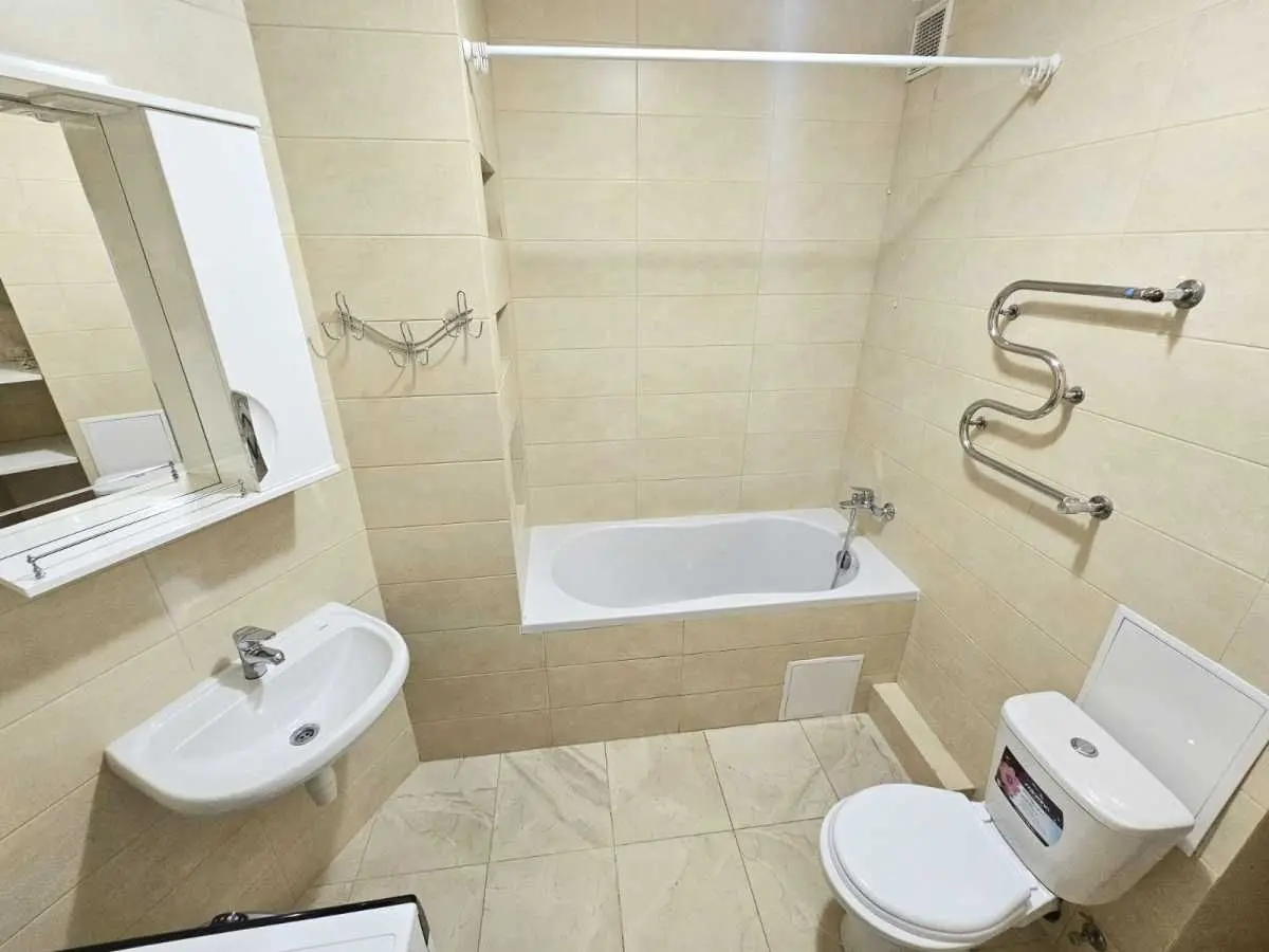Фото Продаю 1 кімнатну квартиру, 34 кв. м, Григорія Ващенка вул. 7 Київ, ціна: 56000 USD, код 6669