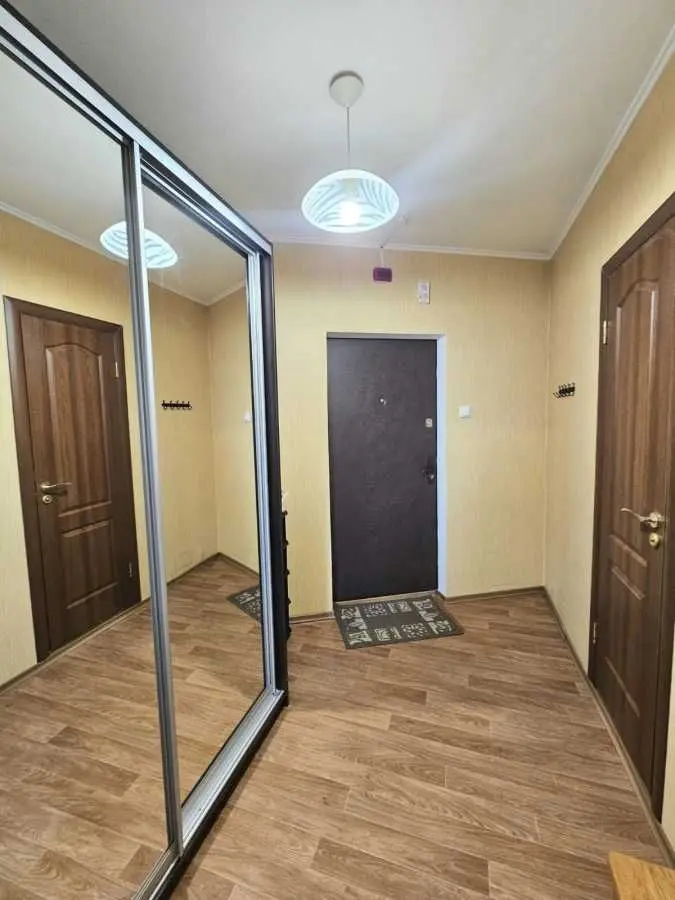 Фото Продаю 1 кімнатну квартиру, 34 кв. м, Григорія Ващенка вул. 7 Київ, ціна: 56000 USD, код 6669