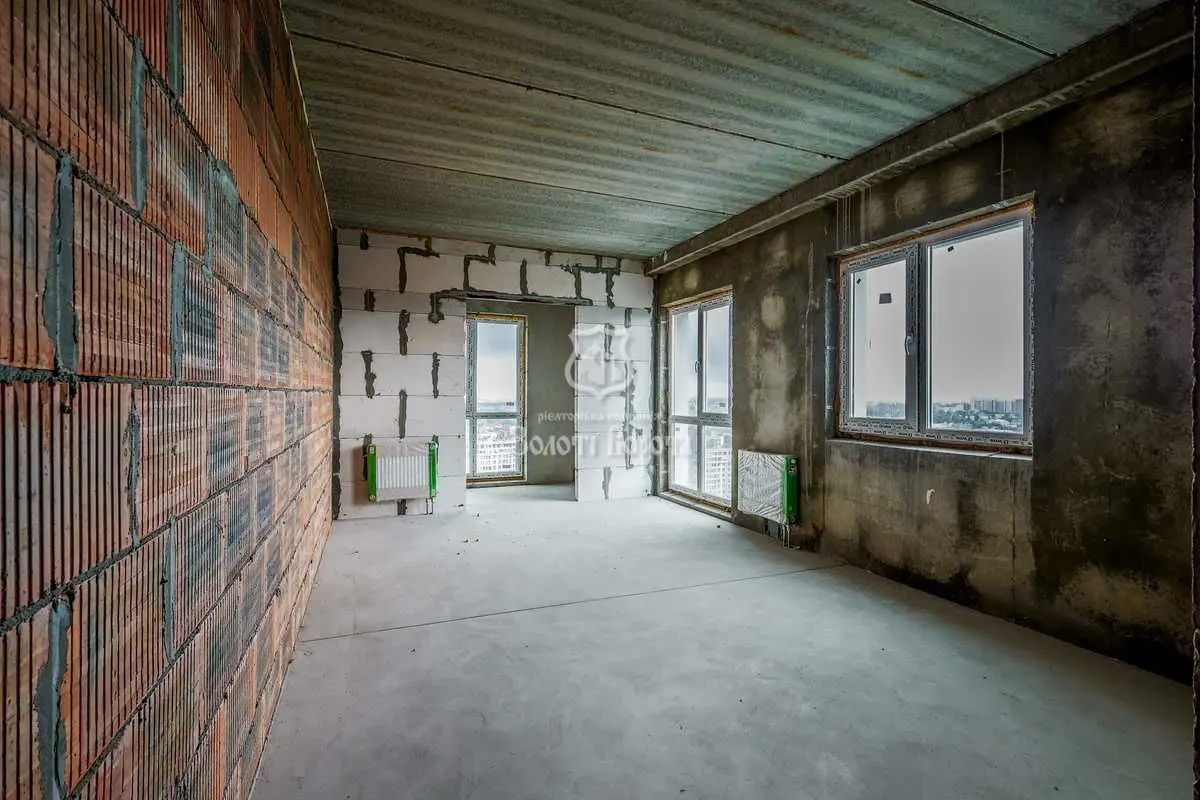 Фото Продаю 1 кімнатну квартиру, 29.5 кв. м, Михайла Максимовича вул. (Онуфрія Трутенка)  Київ, ціна: 57000 USD, код 6672