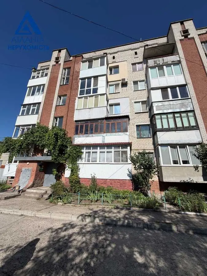 Фото Продаю 2-комнатную квартиру, 53.1 кв. м, 21 Луцк, цена: 66000 USD, код 6681