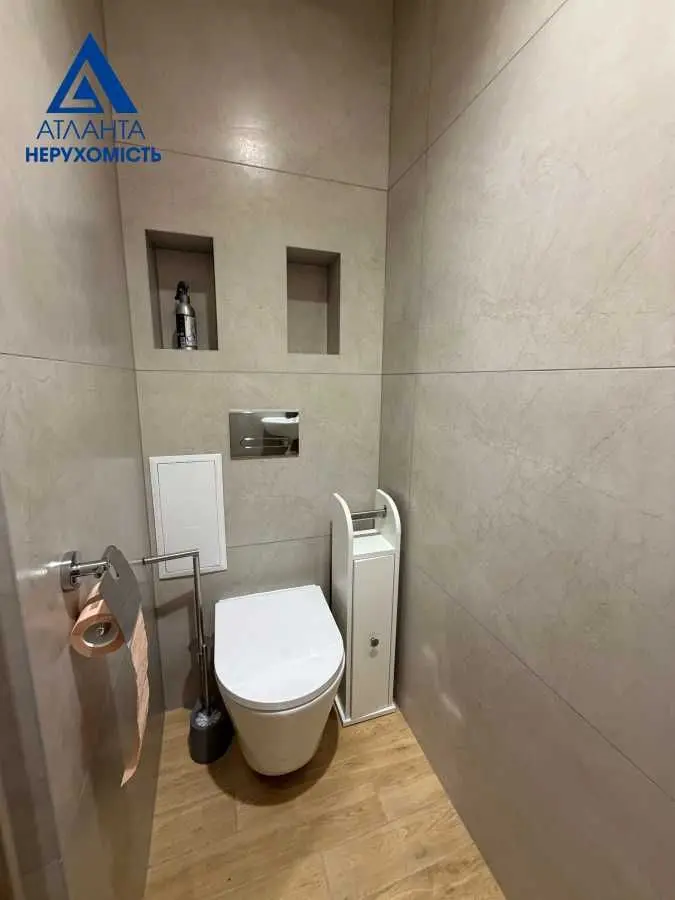 Фото Продаю 2-комнатную квартиру, 53.1 кв. м, 21 Луцк, цена: 66000 USD, код 6681