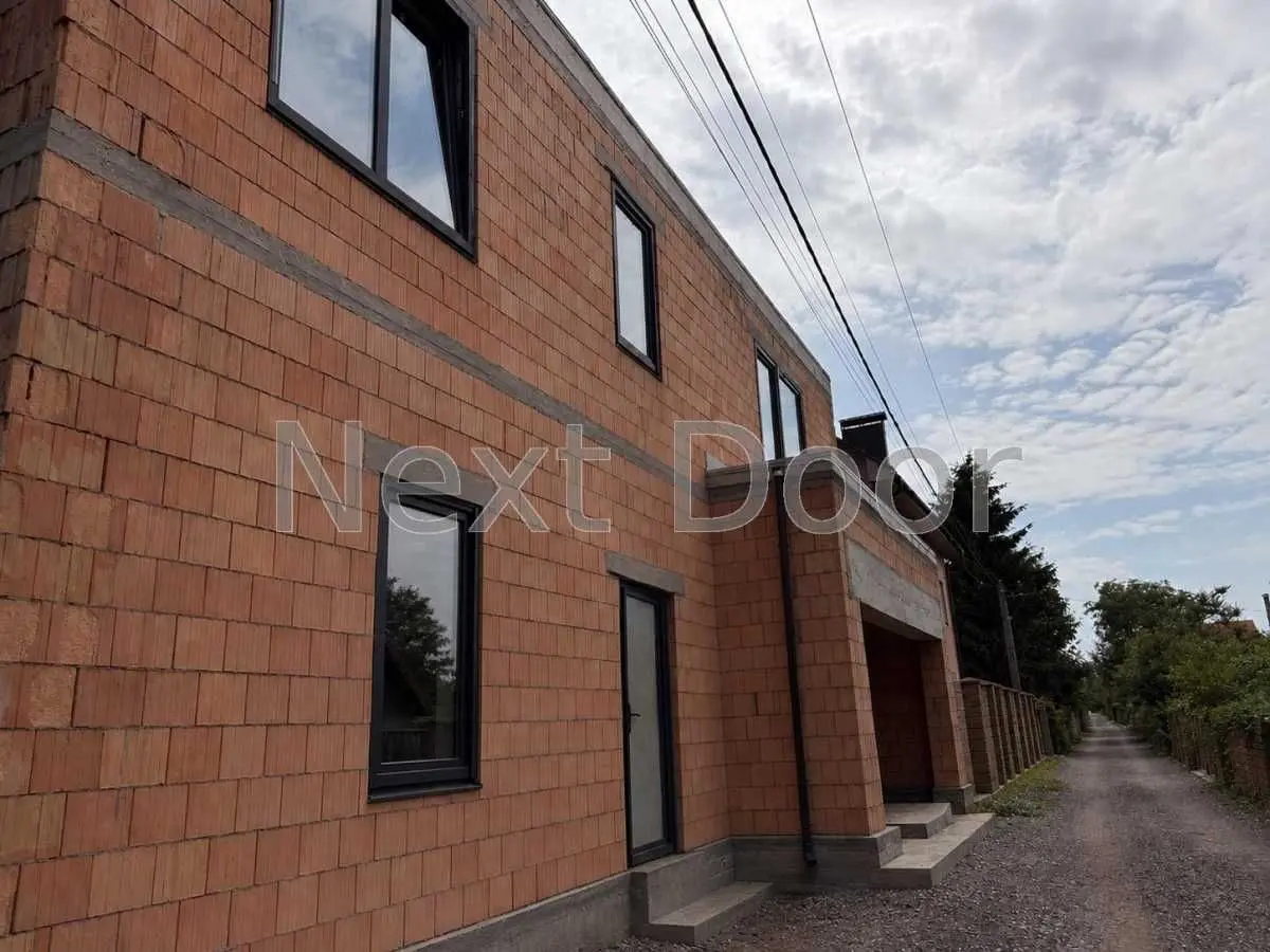Фото Продаю будинок, 288.3 кв. м, Богатирська вул.  Київ, ціна: 180000 USD, код 6683