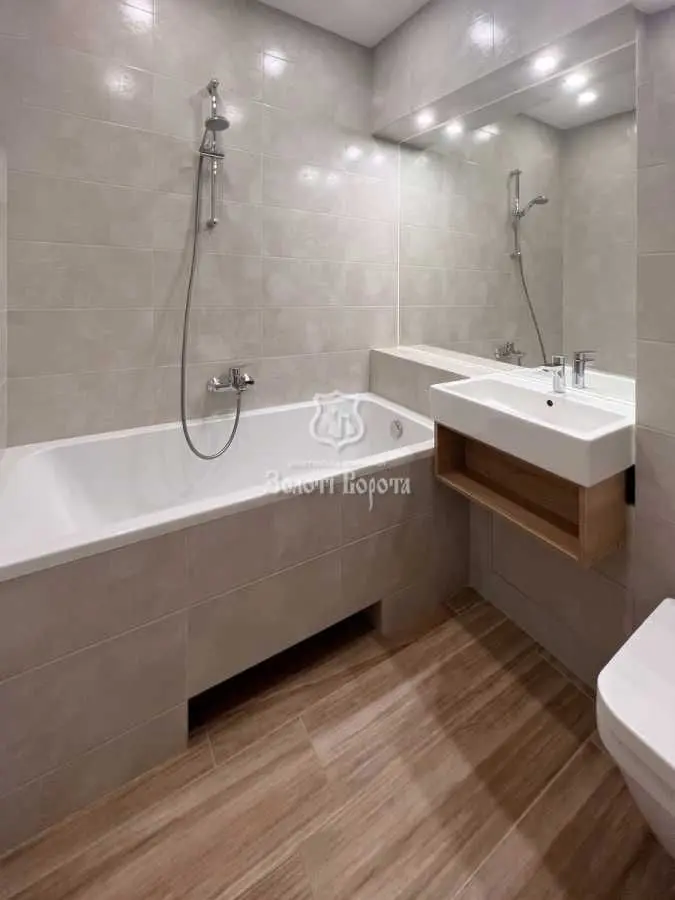 Фото Selling a 2-room apartment, 66 sq.m., Serhiya Danchenko street 30 Kyiv, price: 142000 USD, code 6697